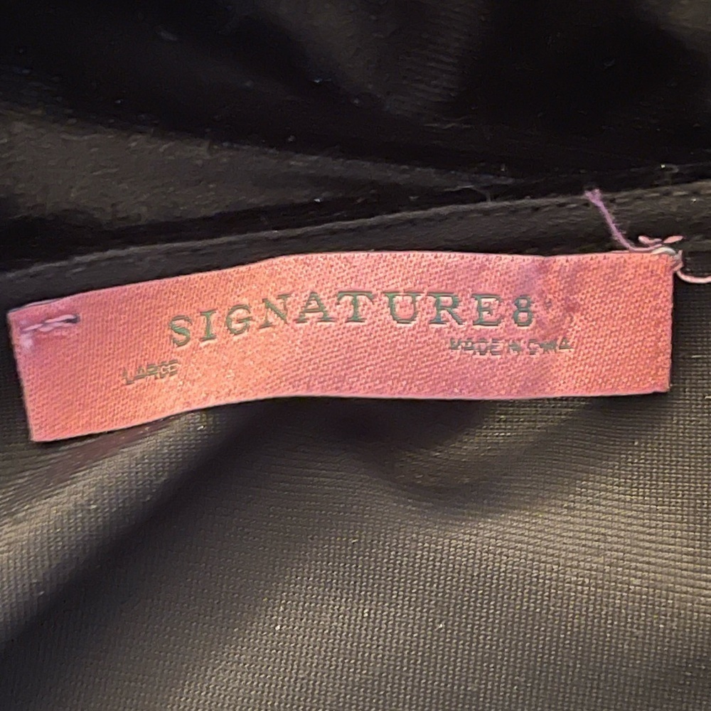 Signature8 Black Cropped Blouse - Picture 2 of 6